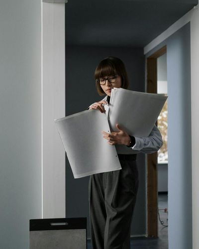 Experienced female interior design expert professional headshot