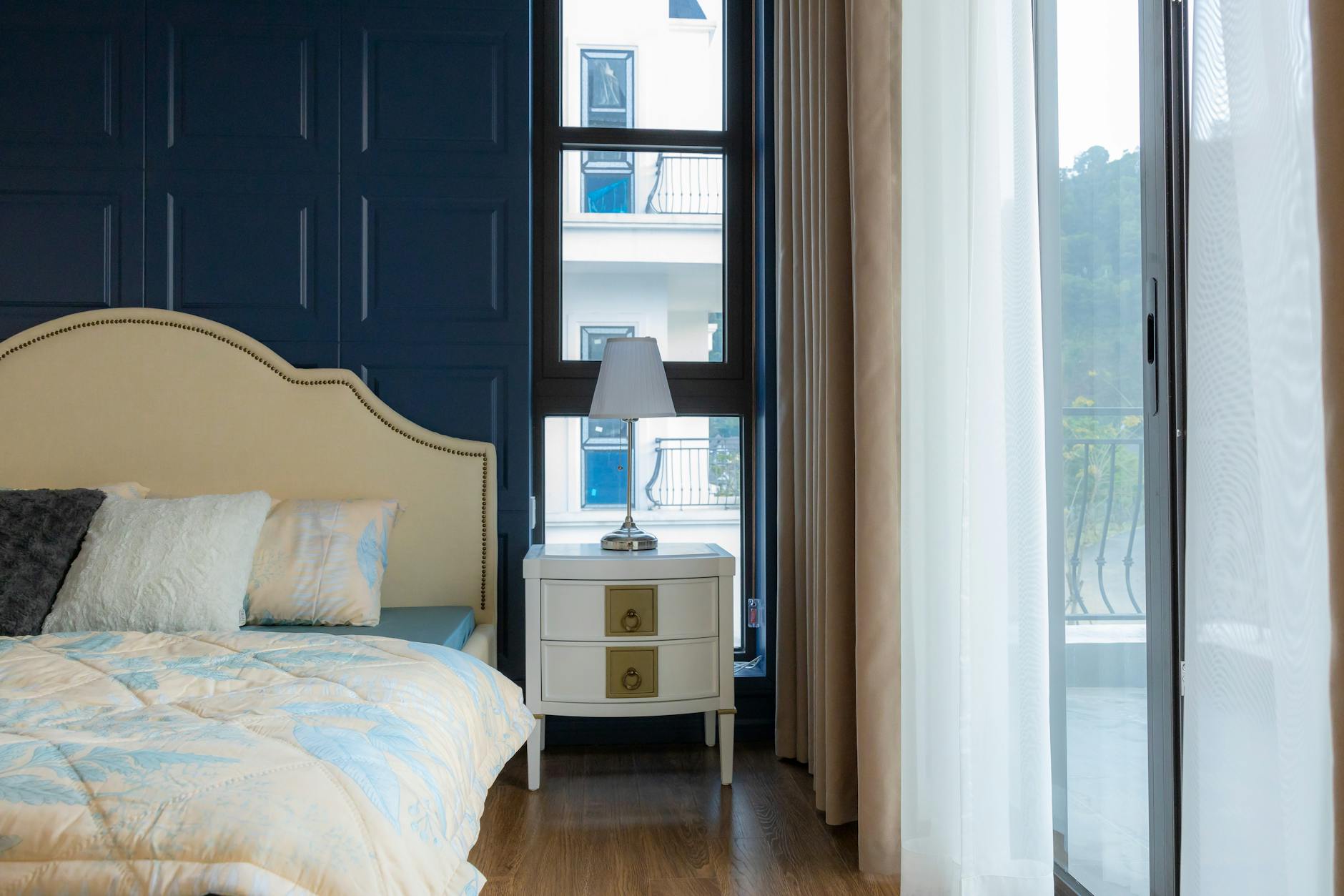 Stunning before and after transformation of modern minimalist apartment interior